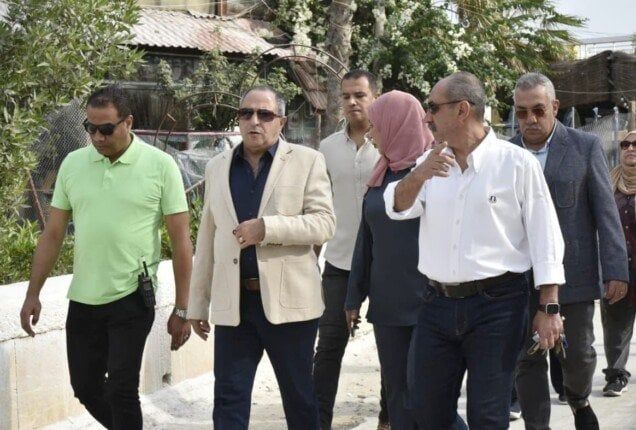 محافظ بورسعيد يتفقد المرحلة الأولى من أعمال تطوير الكورنيش السياحي محافظ بورسعيد يتفقد المرحلة الأولى من أعمال تطوير الكورنيش السياحي