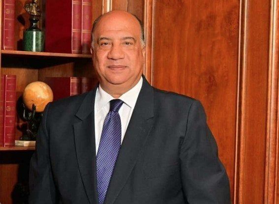 مرشح «مستقبل وطن» ورئيس نادي سموحة يُدليان بصوتيهما في انتخابات النواب مرشح «مستقبل وطن» ورئيس نادي سموحة يُدليان بصوتيهما في انتخابات النواب