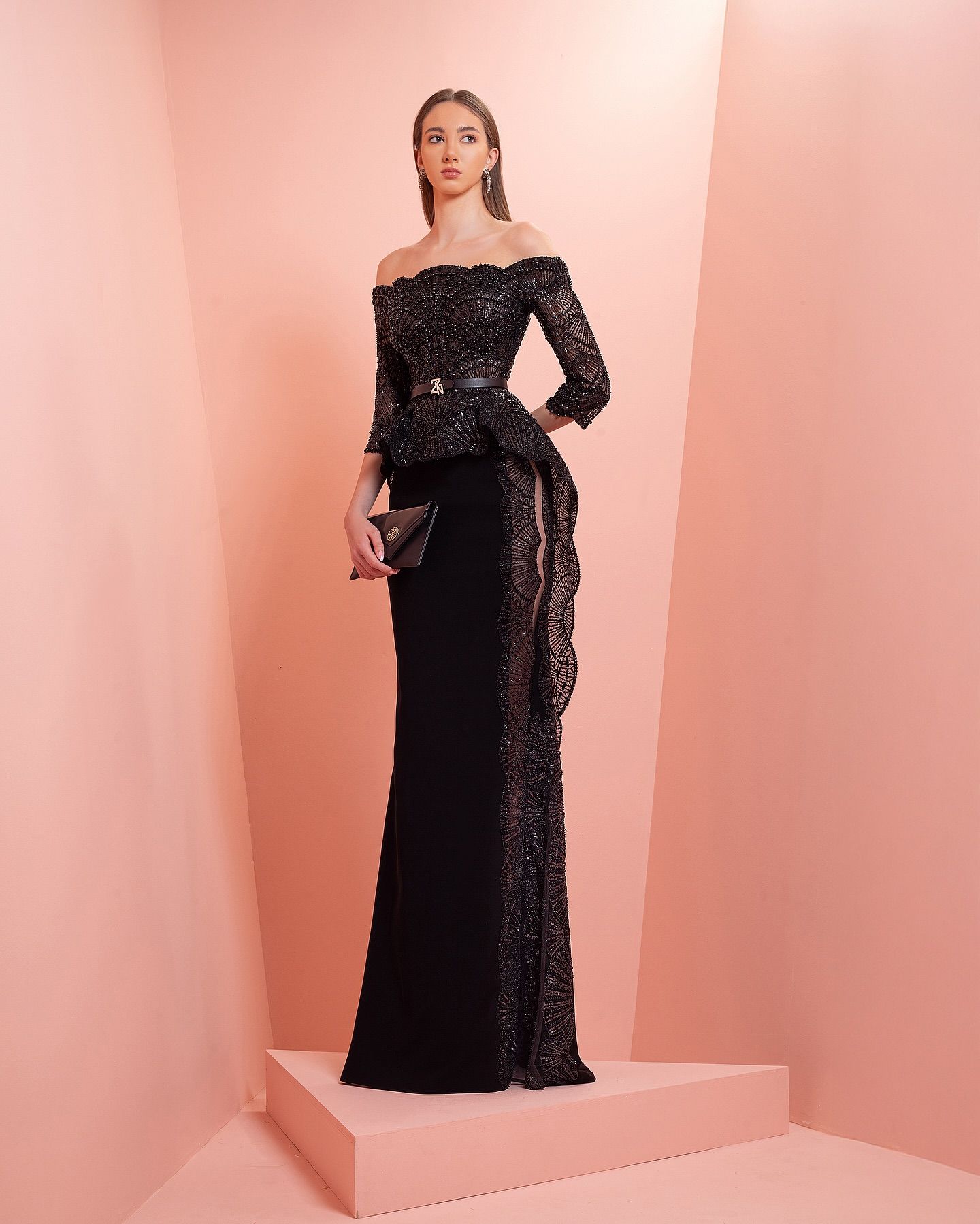 من مجموعة الأزياء الجاهزة للمصمّم زياد نكد لربيع وصيف 2026 (إنستغرام)