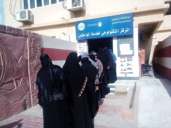 المرأة تتصدر المشهد الانتخابي بالعلمين في ثاني أيام التصويت بانتخابات النواب 2025