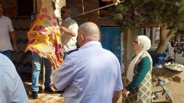 ضبط 100 كيلو لحوم مذبوحة خارج السلخانة وبأختام مزورة بالمنوفية ضبط 100 كيلو لحوم مذبوحة خارج السلخانة وبأختام مزورة بالمنوفية