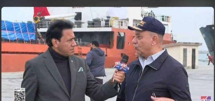 مدير ميناء العريش: ننسق مع جميع الجهات السيادية لتسهيل عبور المساعدات الإنسانية للأشقاء في غزة مدير ميناء العريش: ننسق مع جميع الجهات السيادية لتسهيل عبور المساعدات الإنسانية للأشقاء في غزة