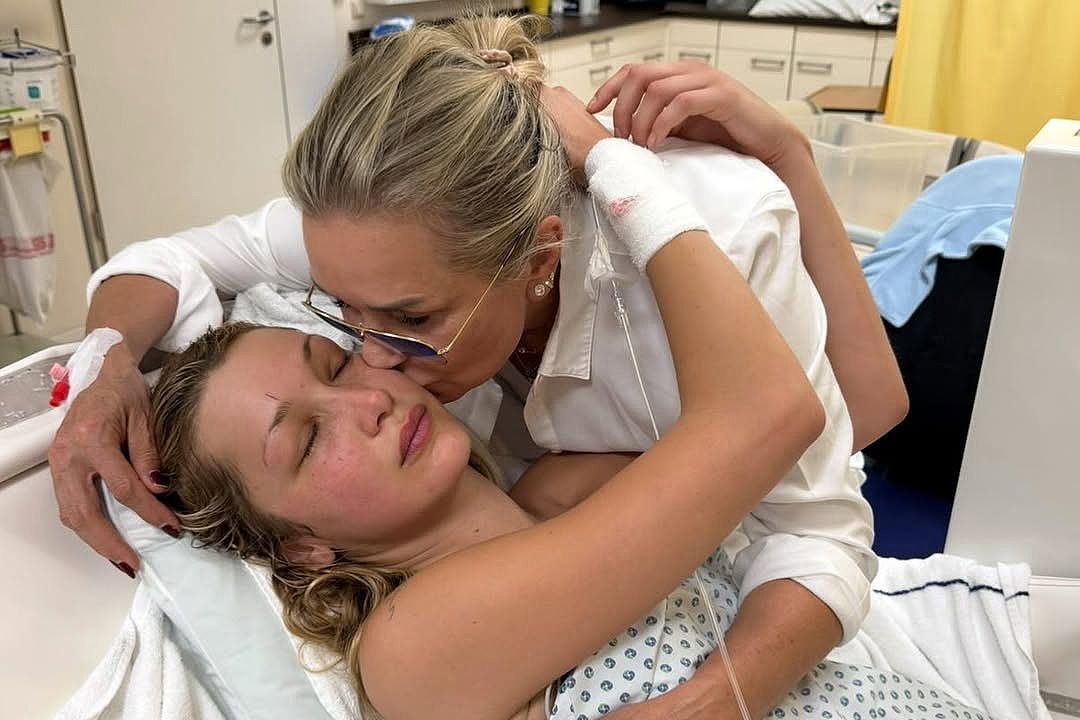 يولاندا وبيلا حديد (إنستغرام)