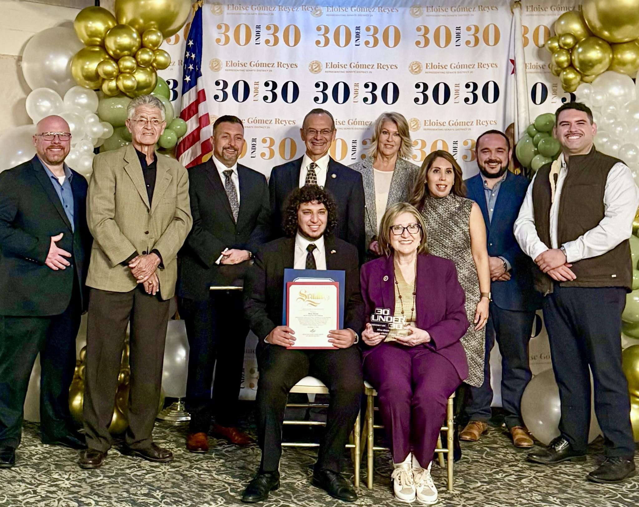 . اختيار مينا مرقص ضمن أفضل 30 شابًا في كاليفورنيا (1)