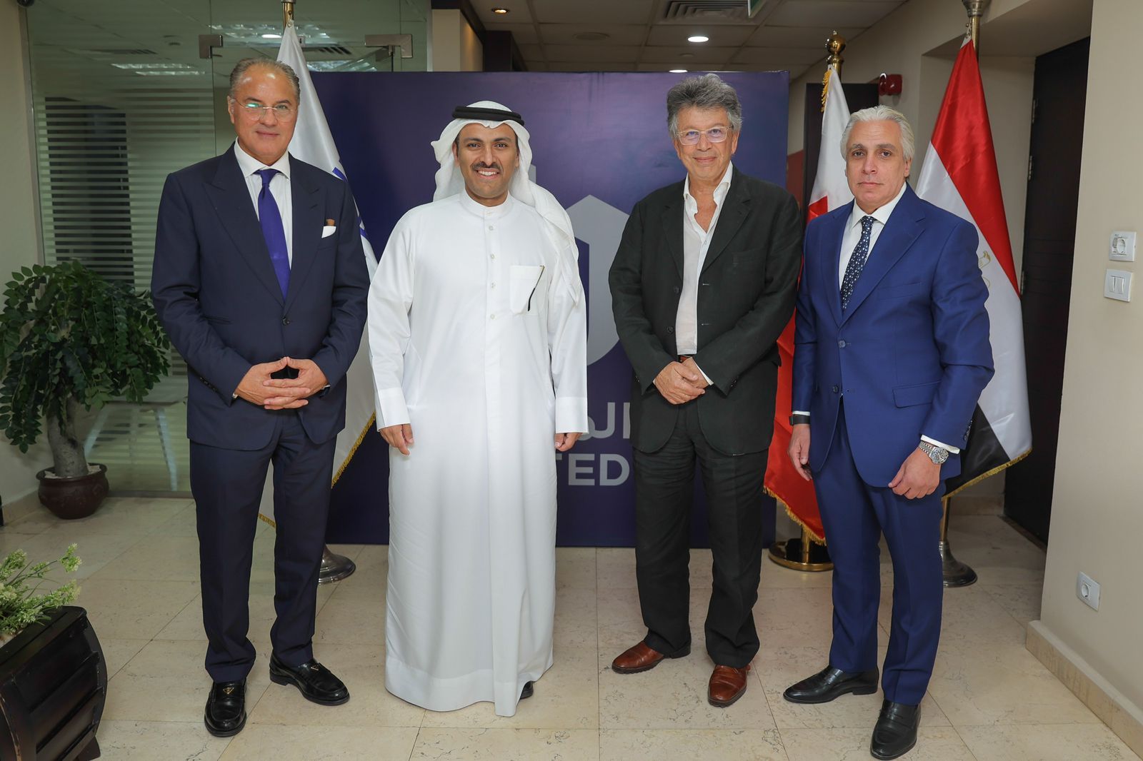 36e5be38-5805-40ad-b4dc-f0717c8ac8aa