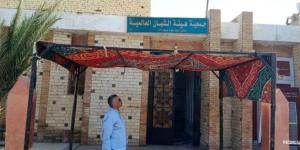 رئيس مدينة القصير يتابع الاستعدادات النهائية بمقار لجان انتخابات مجلس النواب - المصدر 24