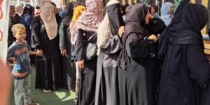 إقبال ملحوظ من السيدات على اللجان الانتخابية بمحافظة أسوان - المصدر 24