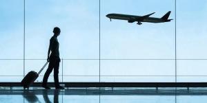 شباب يغادرون الوطن باحثون عن مستقبل ، بعيدا عن وعود زائفة ومقولة .. القادم أجمل ! #عاجل - المصدر 24