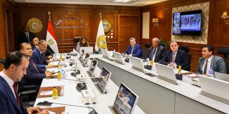 وزيرة التنمية المحلية تتابع سير عمليات الاقتراع في اليوم الثاني بمحافظات المرحلة الأولى لانتخابات النواب - المصدر 24