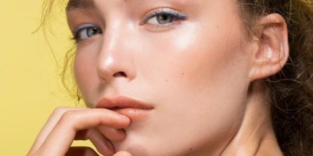 كيف تحصلين على بشرة متوهجة وندية بدون مكياج؟ - المصدر 24