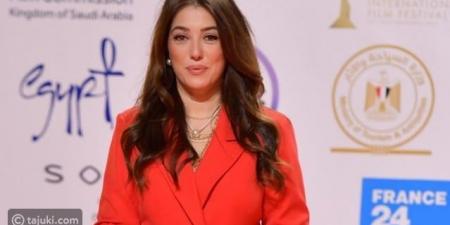 إطلالات ملهمة بالبدلة الكلاسيكية لنجمات مهرجان القاهرة 2024 - المصدر 24