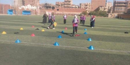 محافظ المنيا يستعرض جهود مديرية الشباب والرياضة خلال أكتوبر الماضى - المصدر 24