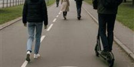 سلوفاكيا تحدد سرعة المشاة على الأرصفة وغرامة 100 يورو المخالف يثير السخرية - المصدر 24