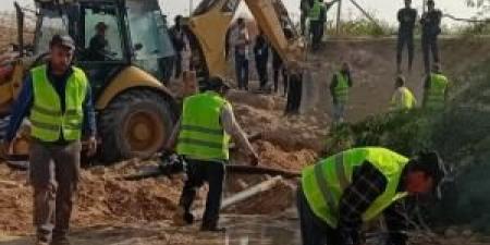 حملة أمنية لردم 8 أبار مخالفة في الكفرين وضبط خطوط تسحب 5 آلاف متر بالساعة - المصدر 24