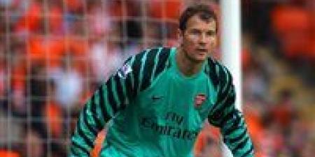 ينز ليمان.. قصة حارس مرمي قضى ربع قرن في الملاعب وأول من يسجل هدف في الدوري الألماني - المصدر 24