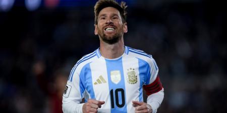 ميسي يتوجه إلى أنغولا في زيارة من نوع خاص - المصدر 24