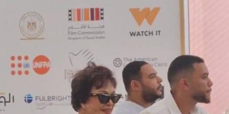 لبلبة أول الحاضرين في ندوة المخرج محمد عبد العزيز بمهرجان القاهرة - المصدر 24