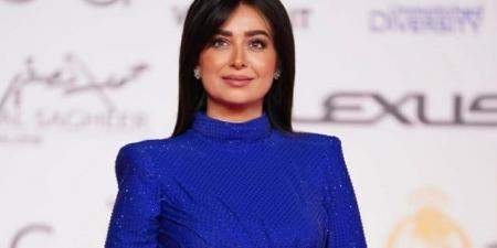 هبة مجدي ملكة الرقة..شعر منسدل أملس بمهرجان القاهرة - المصدر 24