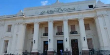 المشدد 10 سنوات لـ3 محامين وعاطل فى تزوير محررات رسمية بالإسكندرية - المصدر 24