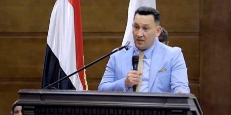 خبير اقتصادي يكشف أسباب ومكاسب زيادة الاحتياطي النقدي أكثر من 50 مليار دولار وتأثيره على سعر الصرف - المصدر 24