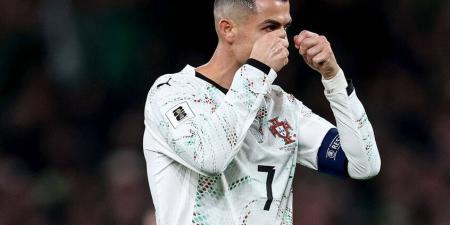 بعد الطرد القاسي.. رونالدو يسخر من الخصم بإشارة مثيرة للجدل وهل يفقد أولى مبارياته في كأس العالم؟ - المصدر 24