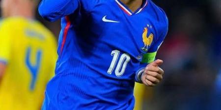 كيليان مبابي يتفوق على ليونيل ميسي وكريستيانو رونالدو ويبلغ 400 هدف قبل بلوغ 27 عامًا - المصدر 24