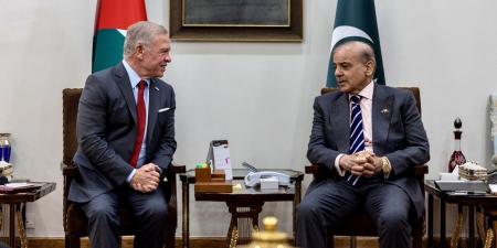 الملك ورئيس وزراء باكستان يشددان على رفض اية مخططات لتهجير الفلسطينيين - المصدر 24