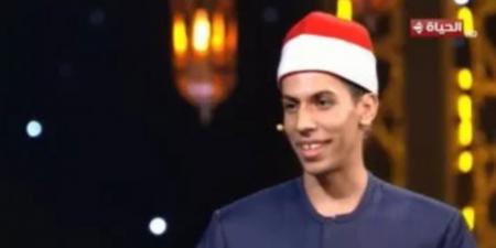 المتسابق يوسف عبد العزيز: والدتى الداعم الأول لى بتقولى يارب أشوفك فى الإذاعة - المصدر 24