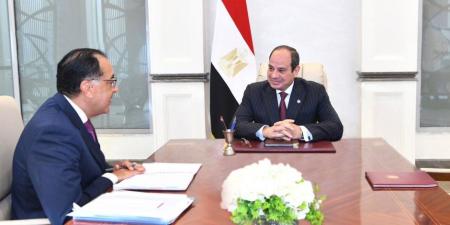 الرئيس السيسي يجتمع برئيس الوزراء ووزير البترول والثروة المعدنية - المصدر 24