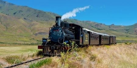 رحلة قطار في قلب جبال باتاغونيا الوعرة - المصدر 24