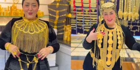 اشتهرت بتصاميمها المبتكرة.. فيديو أميرة الذهب يضعها تحت الأضواء من جديد - المصدر 24