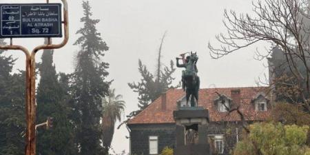 ماذا يحدث في سوريا؟.. اشتباكات تتجدد غرب السويداء قبيل مؤتمر لجنة التحقيق وسط تبادل الاتهامات بخرق وقف النار - المصدر 24