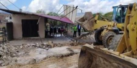 حملة أمنية بجرش لإزالة البسطات والأكشاك المخالفة - المصدر 24