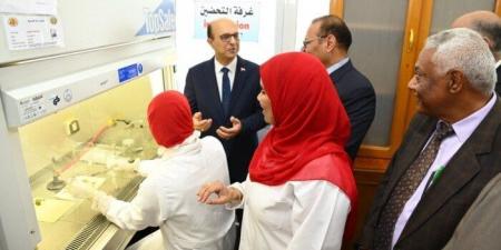 افتتاح معمل زراعة الأنسجة النباتية بالمعامل المركزية بكلية الزراعة جامعة أسيوط - المصدر 24