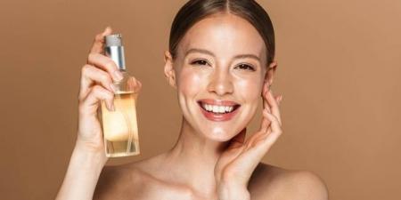 طريقة استخدام زيت فيتامين هـ للوجه - المصدر 24