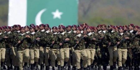 مقتل 15 مسلحًا خلال عمليتين أمنيتين في شمال غربي باكستان - المصدر 24