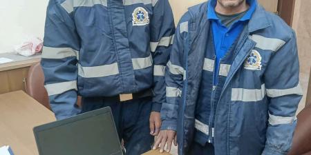 أمانة سائق ومسعف.. عثرا على مبلغ 50 ألف جنيه وسلماه للشرطة بقنا - المصدر 24