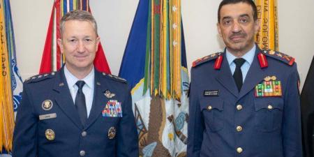 الكويت وأمريكا تبحثان سبل تطوير التعاون العسكري المشترك - المصدر 24