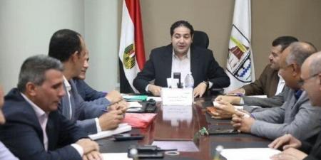 نائب محافظ بني سويف يبحث ملفات تقنين أملاك الدولة قبل عرضها على اللجنة العليا - المصدر 24