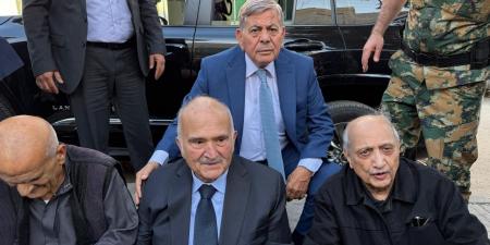 عندما يعيش الأمير حسن أجمل ذكرياته مع المواطنين البسطاء في مخيم الوحدات - المصدر 24