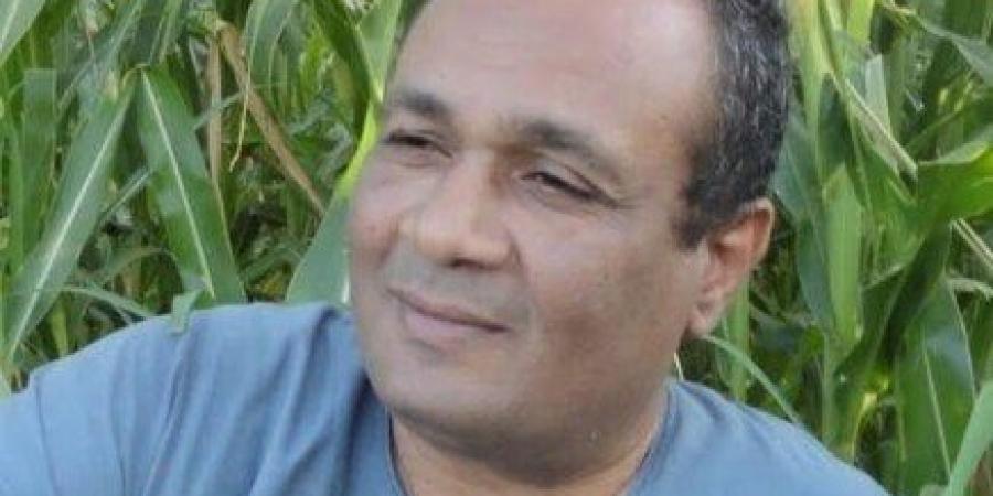 عادل صابر أمير فن الواو.. واو بلا دخان» - المصدر 24