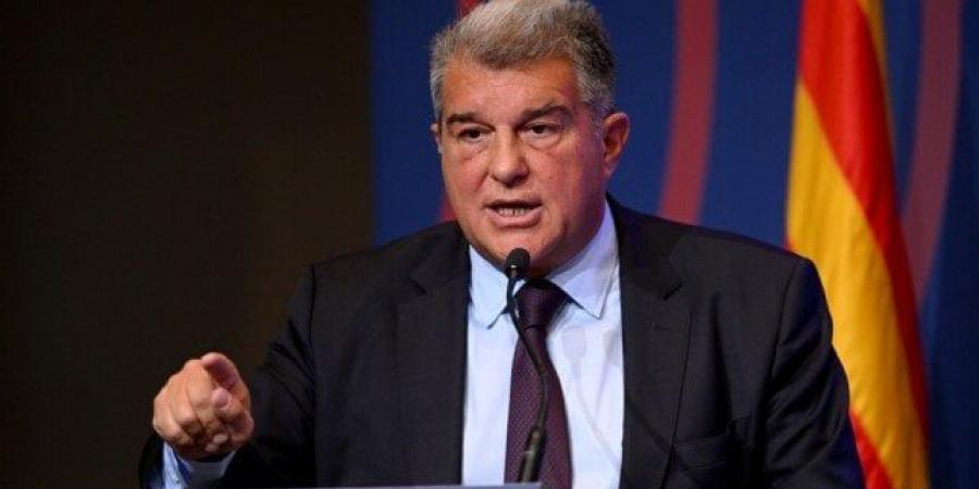 لابورتا يشيد بفليك بعد فوز برشلونة الكبير على سيلتا فيجو - المصدر 24