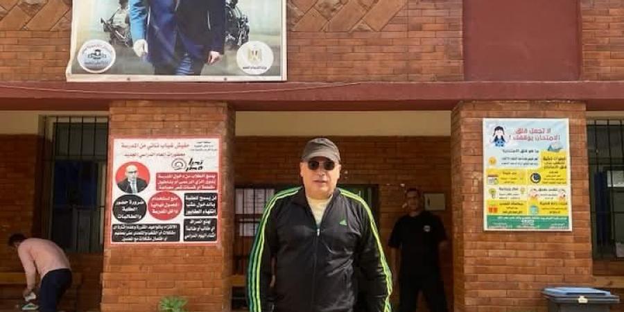 تامر عبدالمنعم يدلي بصوته في انتخابات مجلس النواب.. ويحث المواطنين على المشاركة - المصدر 24