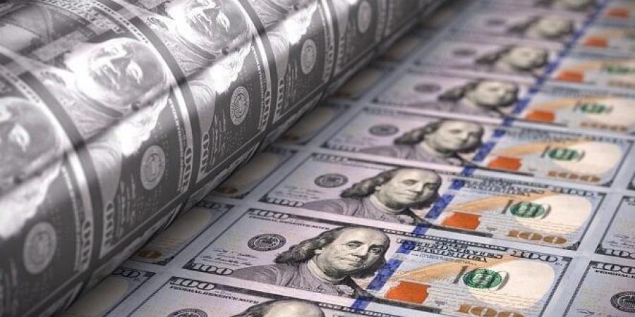 سعر الدولار في مكاتب الصرافة مساء اليوم الثلاثاء 11 نوفمبر - المصدر 24