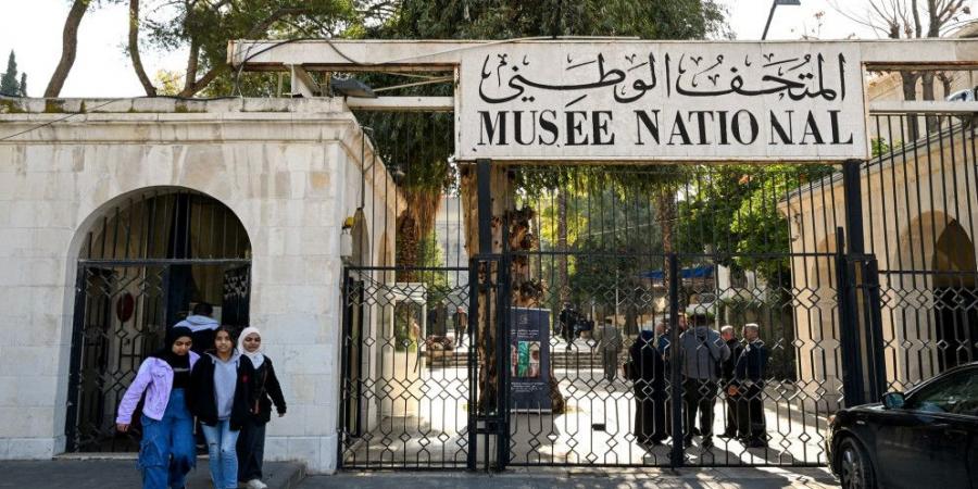 سرقة قطع أثرية ثمينة من المتحف الوطني في دمشق - المصدر 24