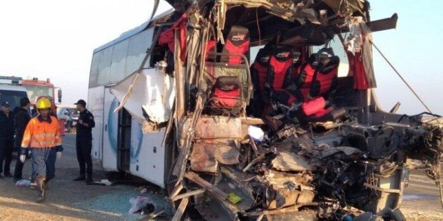 عاجل.. مصرع وإصابة 38 شخصا في حادث تصادم برأس غارب شمال البحر الأحمر - المصدر 24