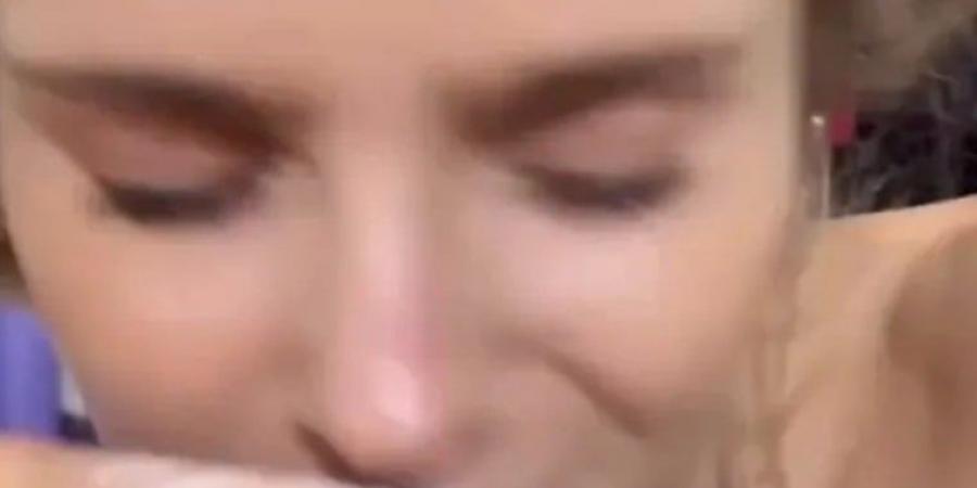 ملكة جمال تشيلي تعتذر بعد فيديو "تعاطي الكوكايين" أثناء المسابقة - المصدر 24