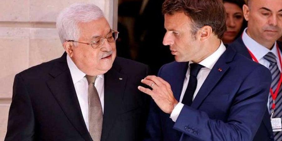 الرئيس الفرنسي يستقبل نظيره الفلسطيني في قصر الإليزيه - المصدر 24