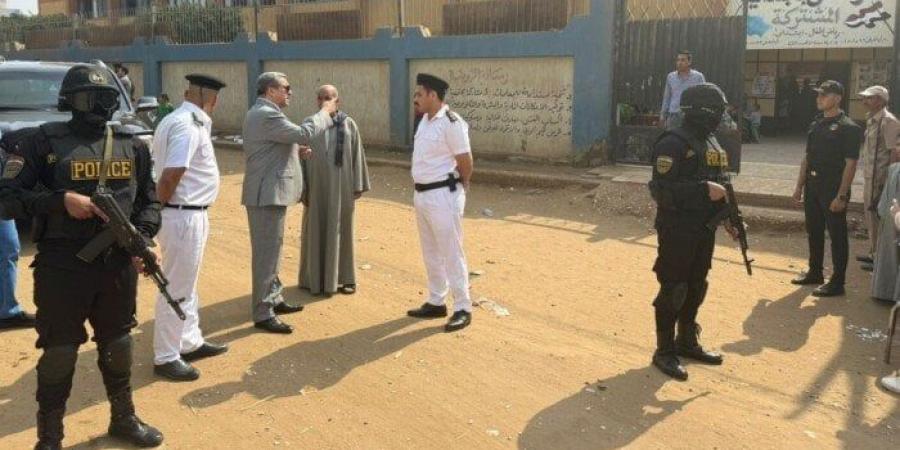 مدير أمن أسيوط يتفقد لجان انتخابات مجلس النواب 2025 بمركز الفتح - المصدر 24