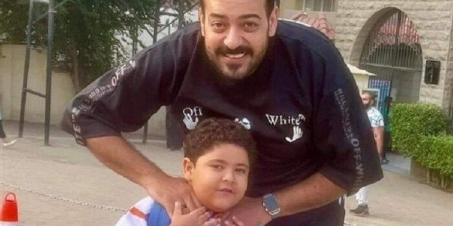 تمنى الموت للحاق بـ «ضاضا».. تفاصيل أمنية إسماعيل الليثى بعد وفاة نجله - المصدر 24